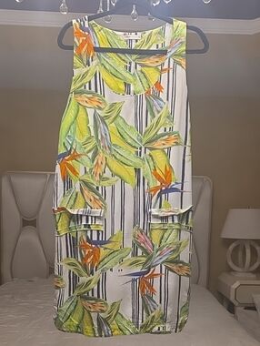 Luigi Bertolli Weekend ViscoseTropical Leaf Pocket Mini Dress in White and Green